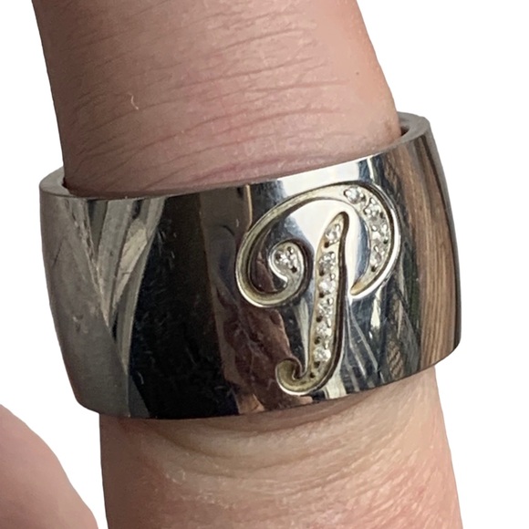 GM China Initial Script Letter P Mens Stainless Steel Ring Paved Clear Crystals - Picture 4 of 8